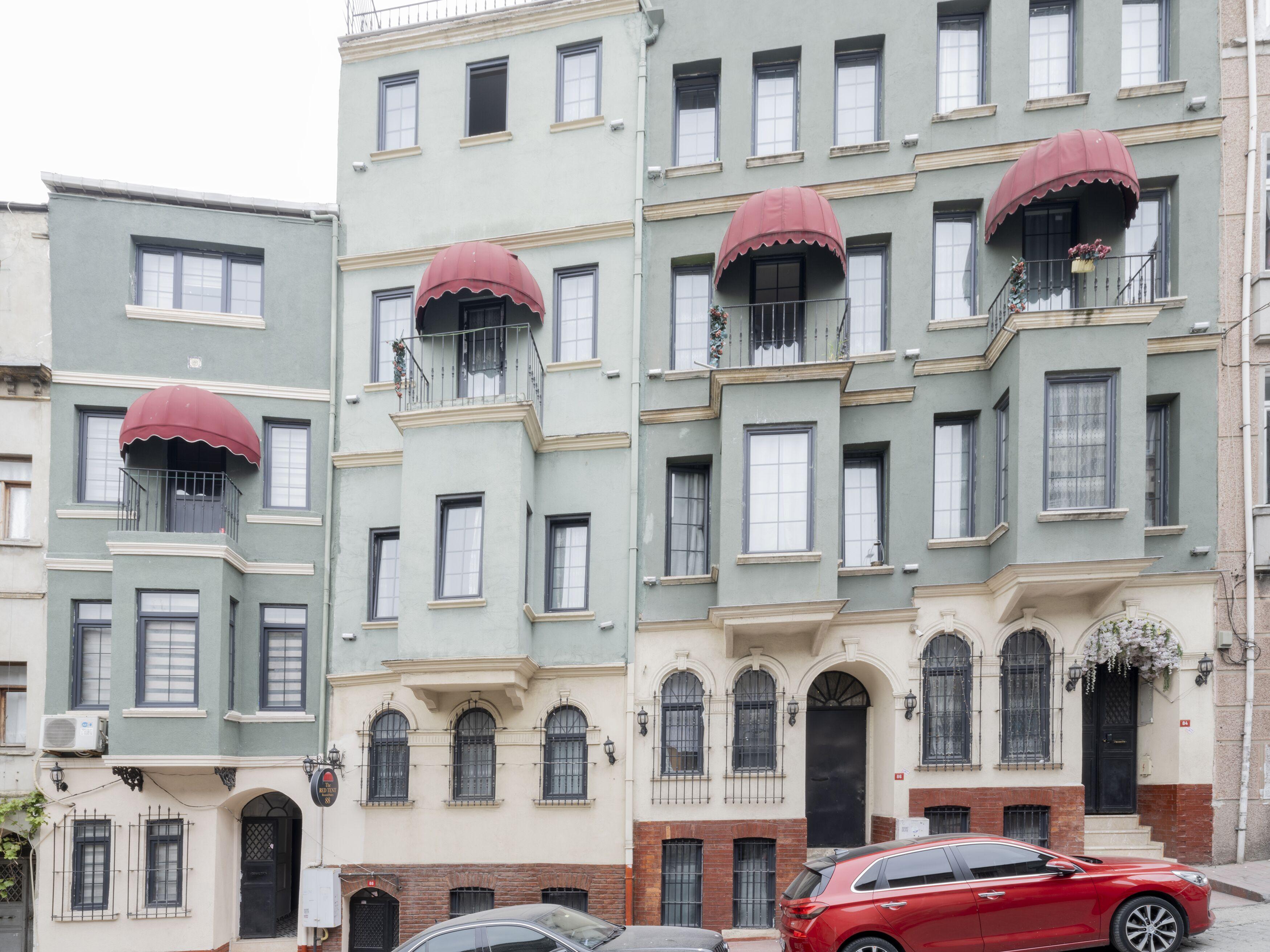 The Red Tent Social Hostel — Fotoğraflar 2